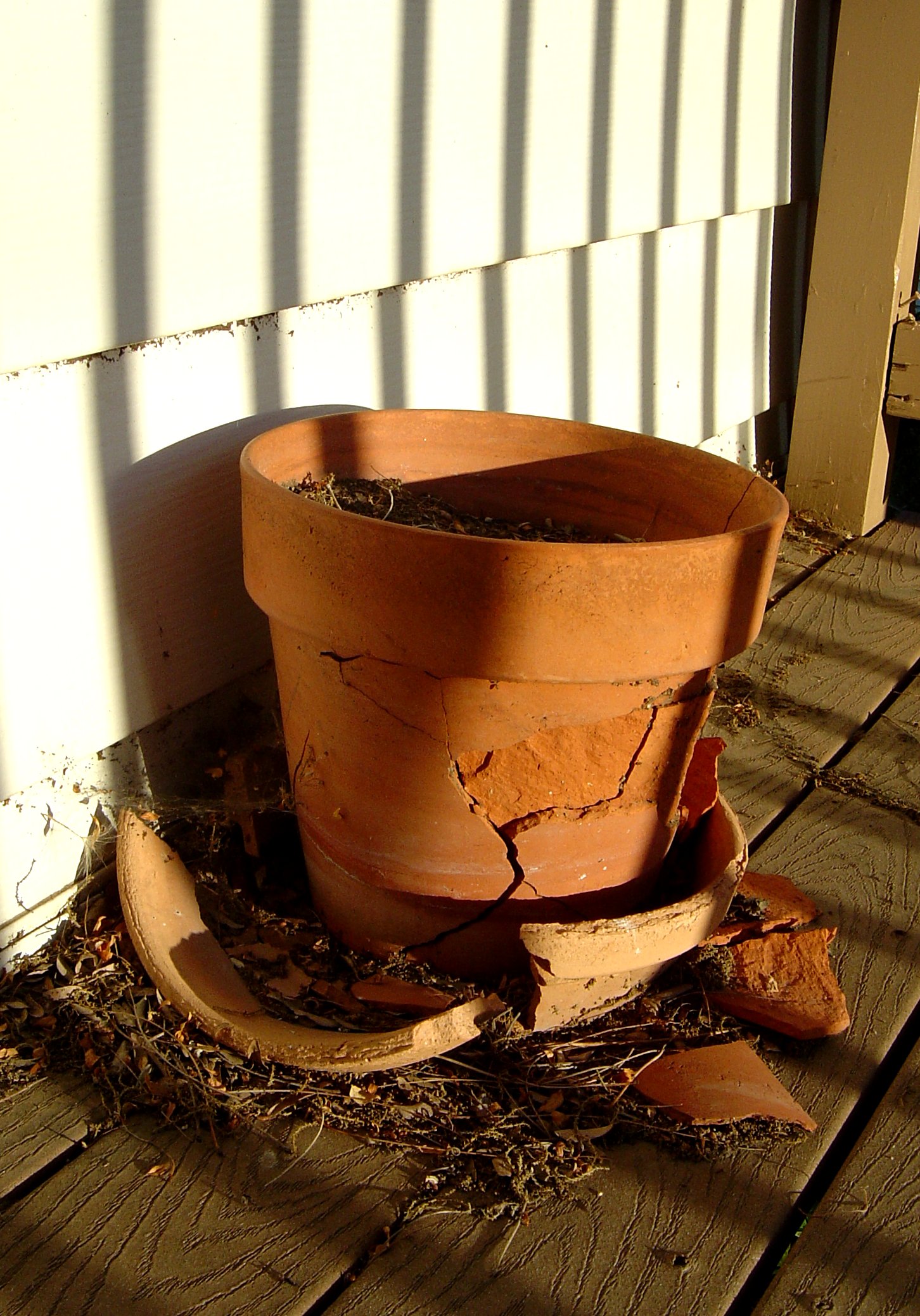 Broken Terra Cotta Flower Pot Picture | Free Photograph | Photos Public