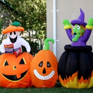 Free photo of Halloween blow up yard decorations