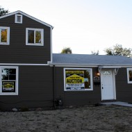 free high resolution photo of a home in foreclosure