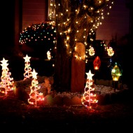 Lighted Christmas yard decorations - free high resolution photo