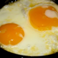 Sunny Side Up Fried Eggs Close Up - Free High Resolution Photo Sunny Side Up Fried Eggs Close Up - Free High Resolution Photo