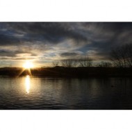 sun-setting-over-lake-thumbnail