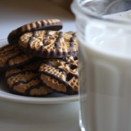 Cookies and Milk - Free High Resolution Photo Cookies and Milk - Free High Resolution Photo