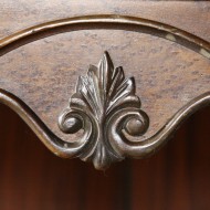 Leaf Scroll Carved Wooden Decoration on Antique Radio Cabinet - Free High Resolution Photo Leaf Scroll Carved Wooden Decoration on Antique Radio Cabinet - Free High Resolution Photo