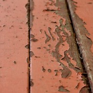 Peeling Red Paint on Old Picnic Table - Free High Resolution Photo