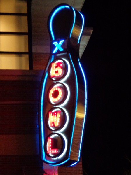 Bowling Pin Neon Sign - Free High Resolution Photo