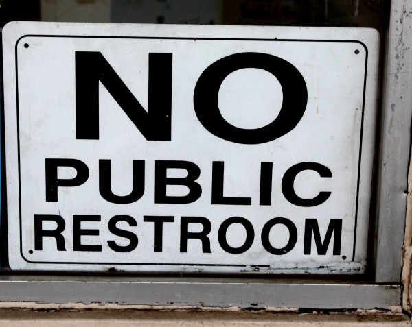 free high resolution photo of a no public restroom sign