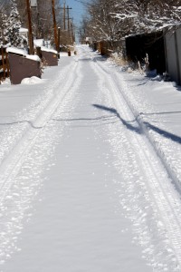 Snowy Alley - Free High Resolution Photo