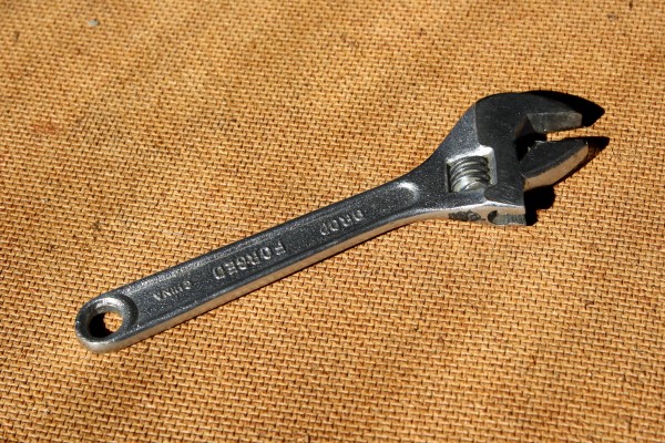 Monkey Wrench or Adjustable Spanner - Free High Resolution Photo