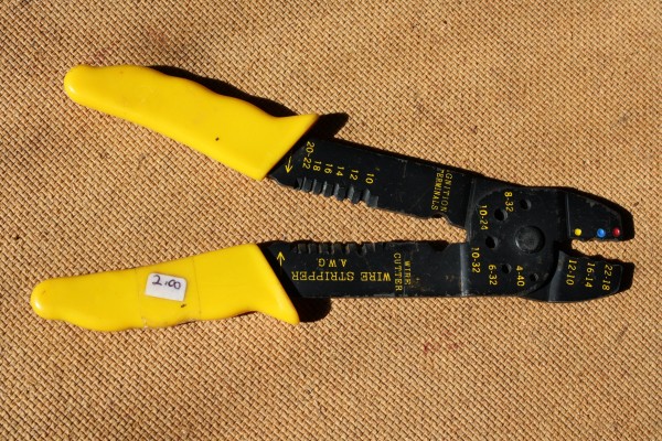 Wire Stripper with Yellow Handles - Free High Resolution Photo