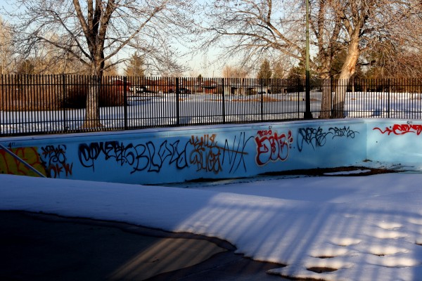 Graffiti Painted on Empty Swimming Pool in Winter - Free High Resolution Photo