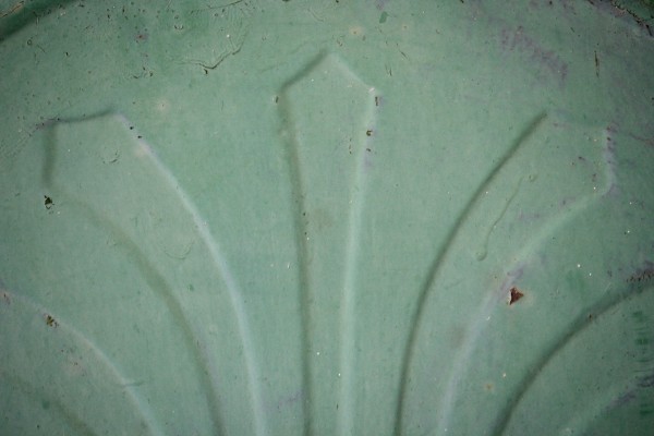 Raised Arrow Design on Grungy Old Green Metal Texture - Free High Resolution Photo