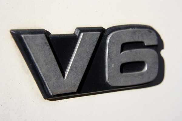 V6 - Symbol from a Truck with a V6 Engine - Free High Resolution Photo