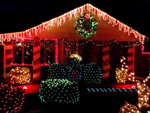Christmas Lights Decorating House - Free High Resolution Photo