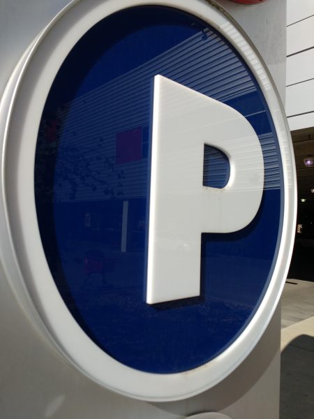 P for Parking Sign - Free High Resolution Photo 