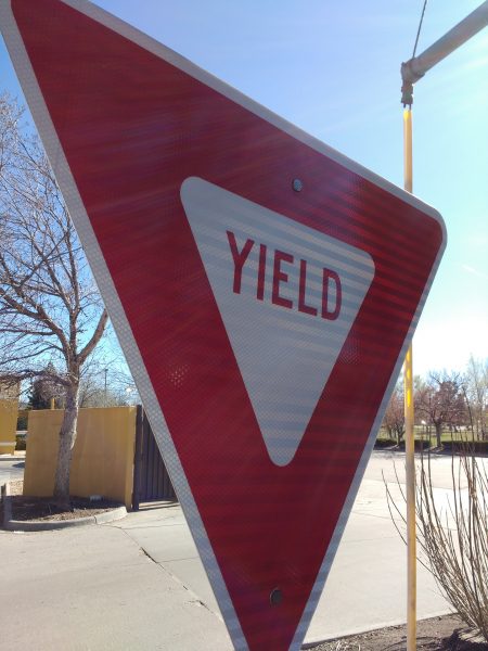 Yield Sign - Free High Resolution Photo 