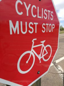 Cyclists Must Stop Sign - Free High Resolution Photo